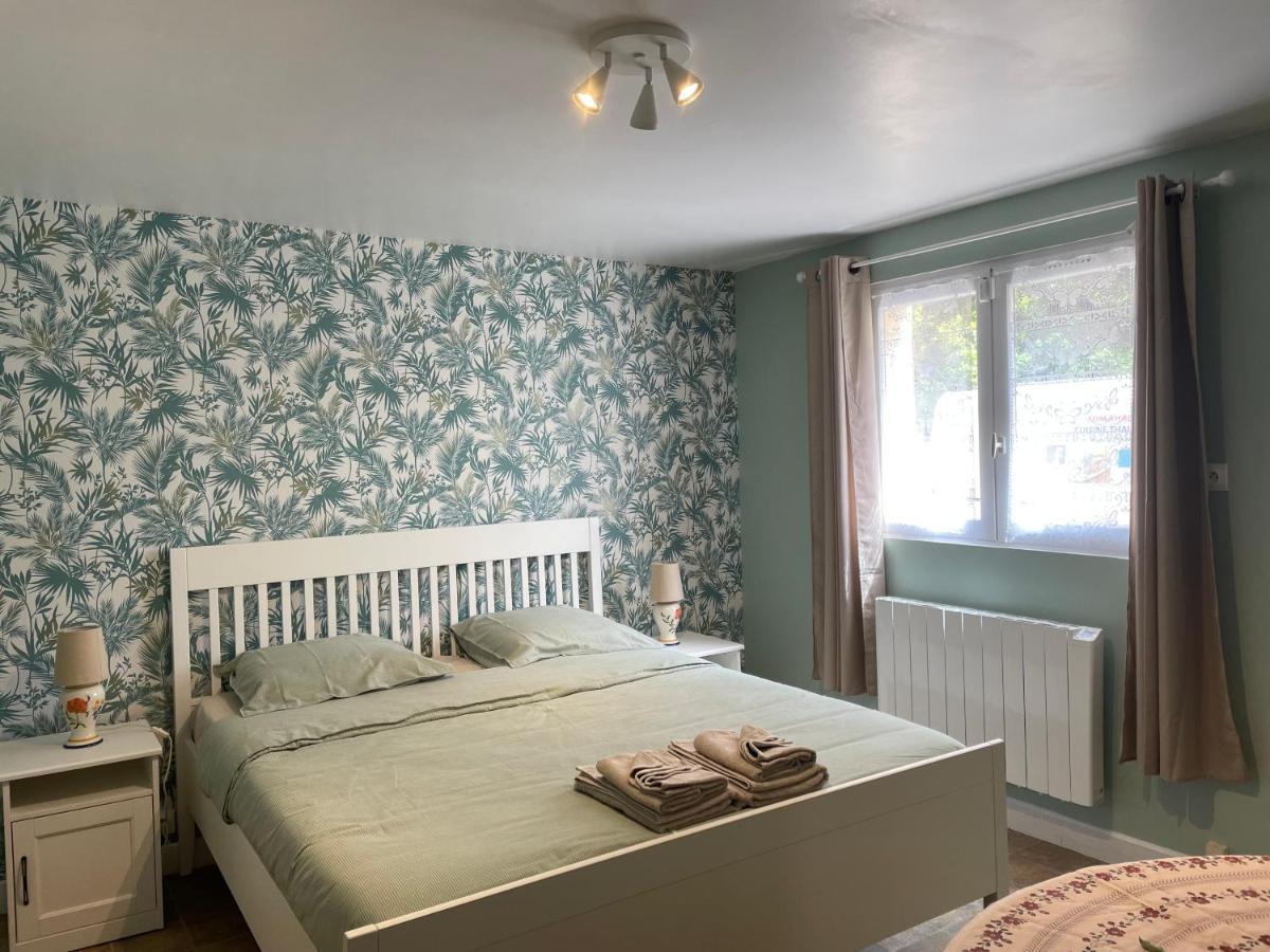 Chambre Independante Bed & Breakfast Lalinde Eksteriør bilde